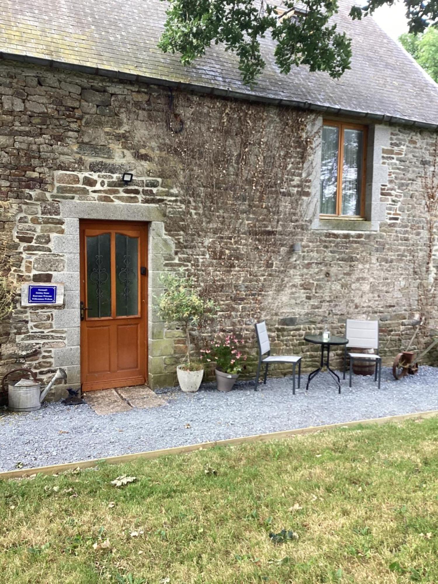 Normand Holiday Home - Vire Calvados Relaxing Rural Retreat Le Reculey エクステリア 写真